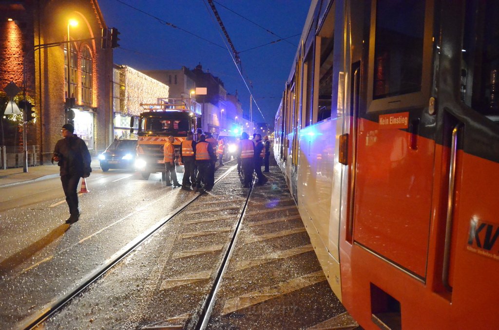 VU Kran Strab Koeln Ehrenfeld Stammstr Ehrenfeldguertel P070.JPG - Miklos Laubert